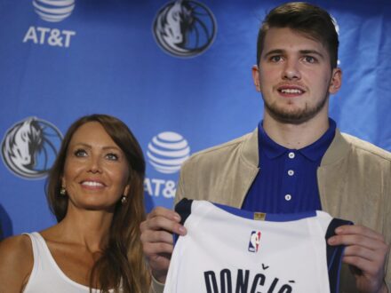 NBA／為何當年不選唐西奇？前國王總管：像大市場球隊球員15小時 以前國王隊2018年選秀用榜眼籤選巴格利（Marvin Bagley III），而不是斯洛維尼亞天才唐…