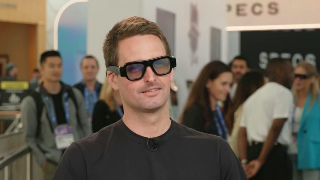 Snap Spectacles AR眼镜：RM10,317高价发布，深度解析Snap的后智能手机愿景