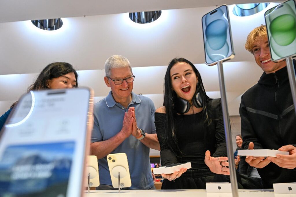 iPhone 18 Pro 发布日期展望:苹果如何冻结安卓高端市场竞争,深度解析购买策略