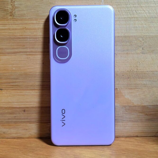 vivo Y31s 5G 评测:6500mAh超大电池与坚固机身,这款平价5G手机值得买吗?