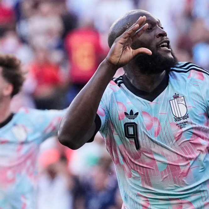 比利时嘲讽特朗普与FIFA：美国世界杯出局引爆“推翻它”争议，足坛热点聚焦